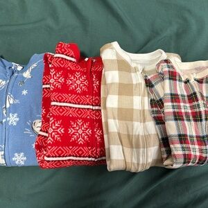 Old Navy Baby Sleepers Set